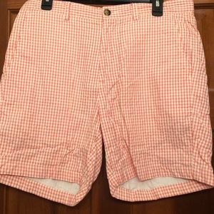 Men’s vineyard vines shorts